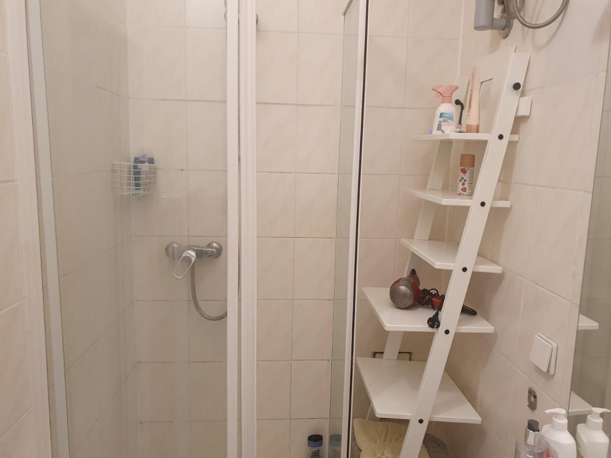 Apartament Beutiful Near The Center *
